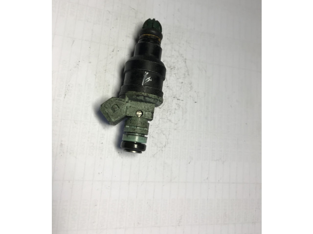 Vstřikovač 0280150415 BMW 3 E36 pro benzínový motor 1.8