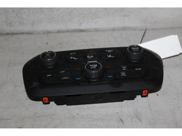 Блок управления климат-контролем    Jeep Renegade