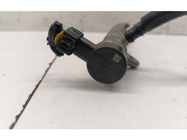 Топливная рампа 55260843   Jeep Cherokee  