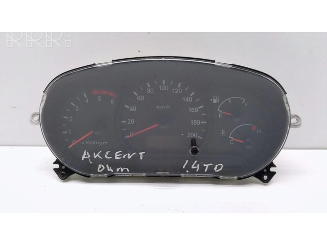 Přístrojová deska Hyundai Accent 2004 9400825600, H31040209060