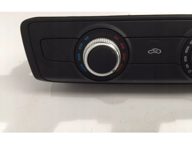 Блок управления климат-контролем 8V0820047F   Audi Q2 