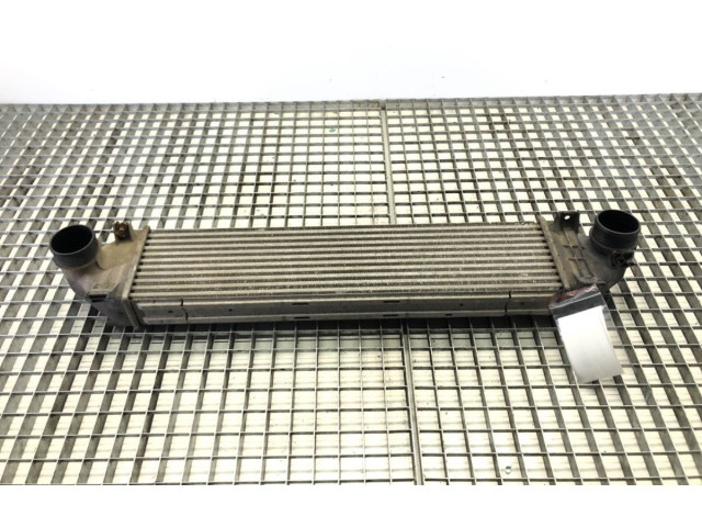 Интеркулер  31338472   Volvo V70 