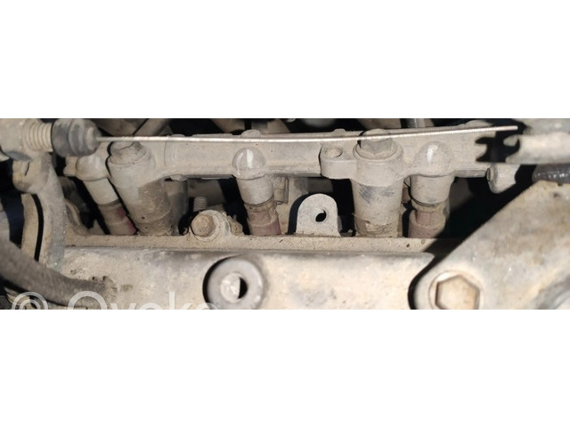 Топливная рампа Daihatsu Sirion 1.0