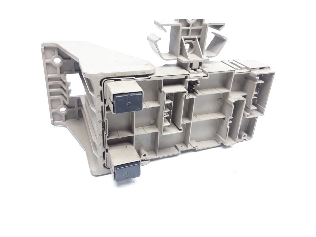 Pojistková skříňka 82201AG041 Subaru Legacy 2008