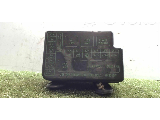 Блок предохранителей HR801576   Hyundai Sonata    