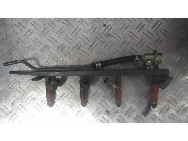 Vstřikovací lišta 1955003020, 195500-3020 Mazda Demio pro benzínový motor 1.3