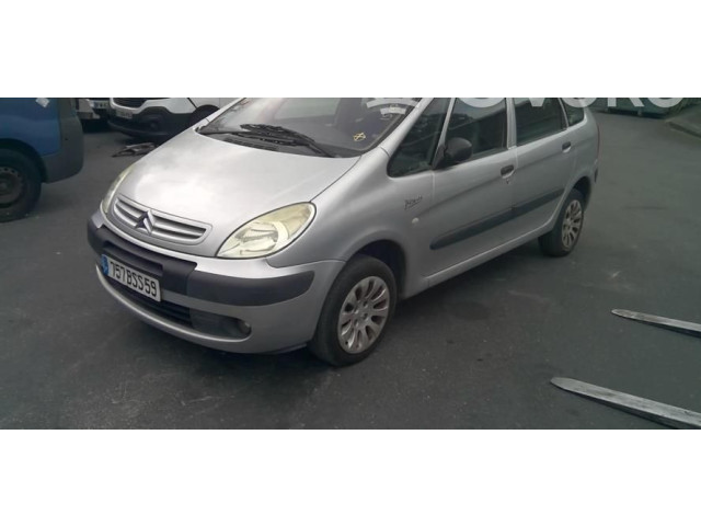 Панель приборов 00006105VY Citroen Xsara Picasso