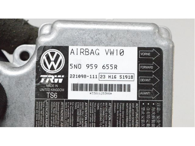 Блок подушек безопасности    Volkswagen PASSAT B7