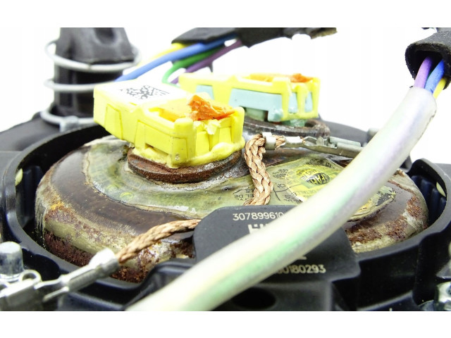 Подушка безопасности водителя 0008601000   Mercedes-Benz A W176