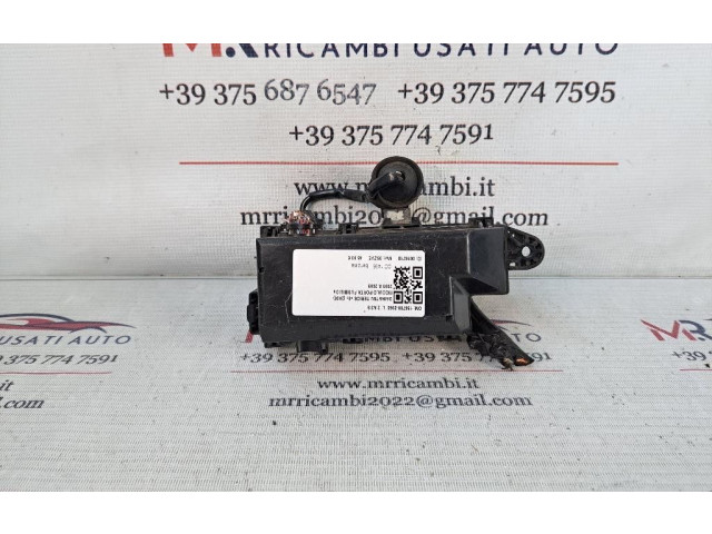 Блок предохранителей 156700-2960, 156700-2960 Daihatsu Terios