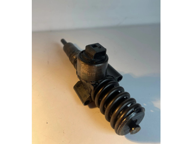 Форсунка 0414720404 Skoda Octavia Mk2 (1Z) bkc