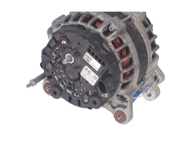 Генератор 04L903024S   Volkswagen Caddy      