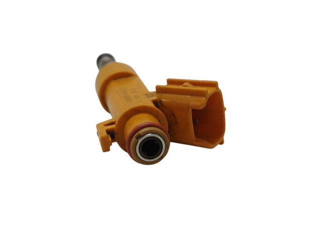 Форсунка 2325036020, 210042612 Lexus IS III XE30 2AR-FSE