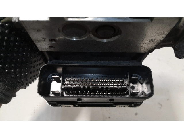 Jednotka ABS A1724312912 Mercedes-Benz C W204 2011
