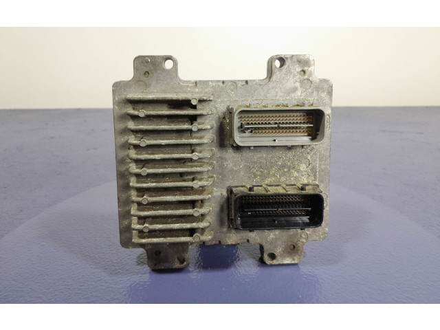 Блок управления двигателем Блок управления 12637795, 12637795   Chevrolet Captiva