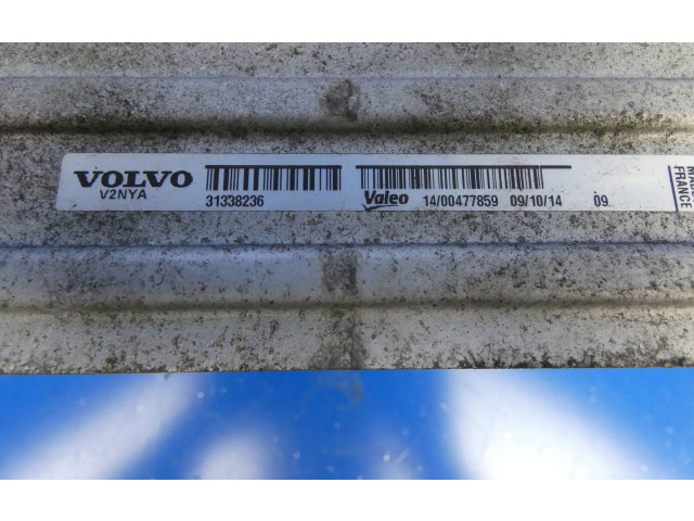 Интеркулер 31338236, 1400477859 Volvo S60