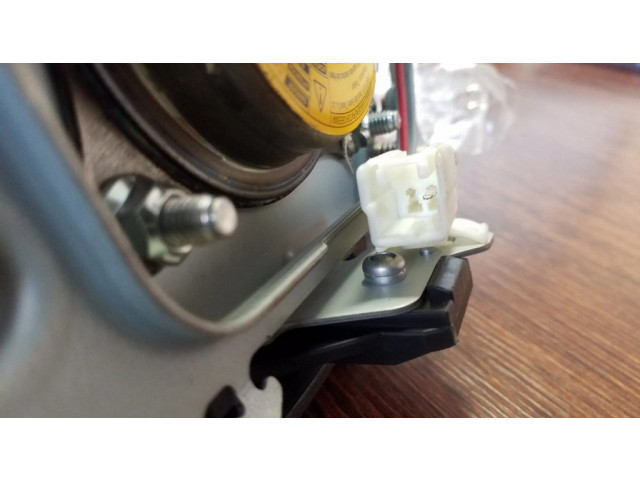 Подушка безопасности водителя EH6257K00, T93414A Mazda CX-7