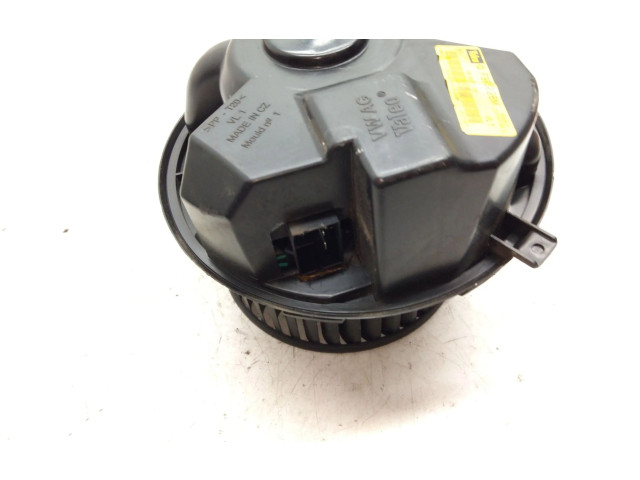 Вентилятор печки 1K1820021 Audi A3 S3 8P