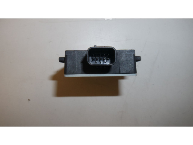 Модуль управления слепым пятном 31499940   Volvo XC90       