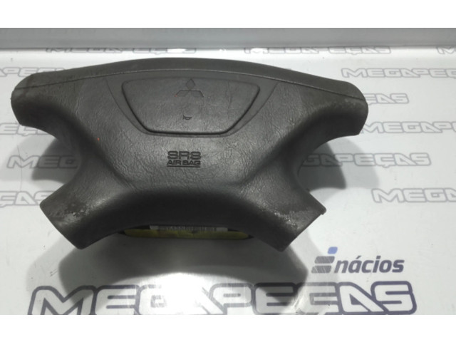 Подушка безопасности водителя Mitsubishi Pajero