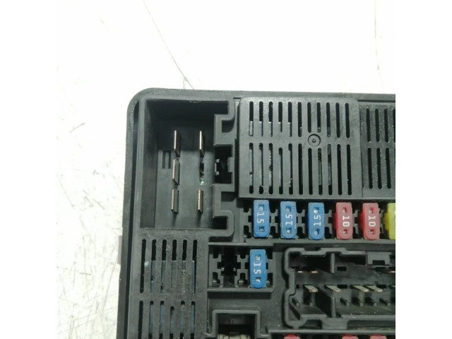 Pojistková skříňka 284B75RF0A Nissan Micra 2018