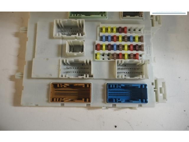 Блок предохранителей GV6T-14A073-EH, DV6T-14A073-FE Ford Kuga II