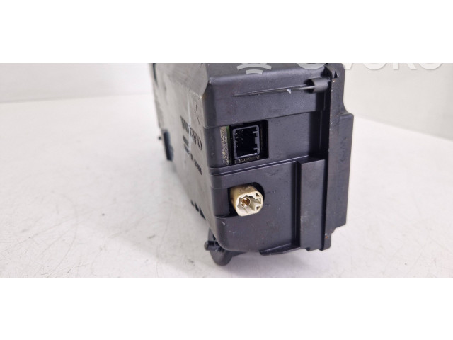 Дисплей 32233451 Volvo XC90