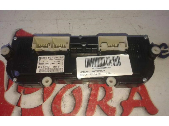 Блок управления климат-контролем 3T0907044AR Skoda Yeti (5L)