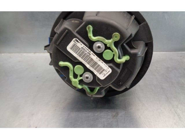 Вентилятор печки 272106020R, N108824E Dacia Duster