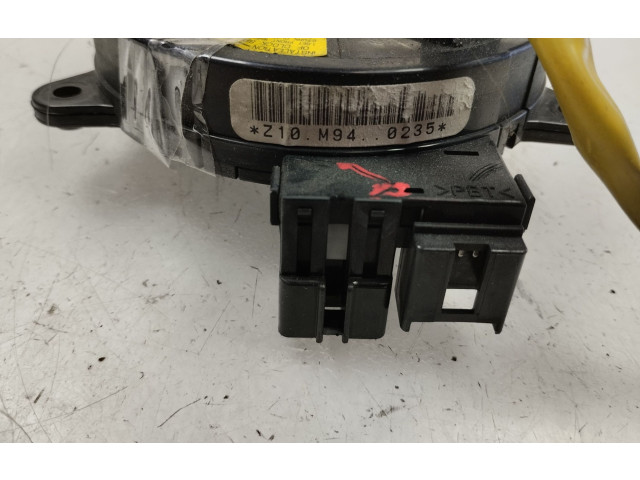 Подушка безопасности водителя Z10M940235 Mazda 323