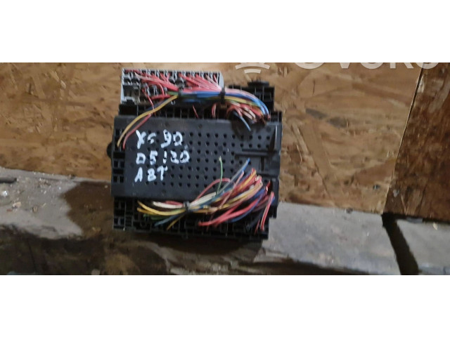 Блок предохранителей 08696098   Volvo XC90    
