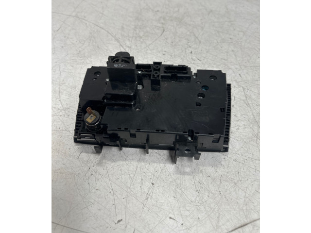 Блок управления климат-контролем Volvo S80