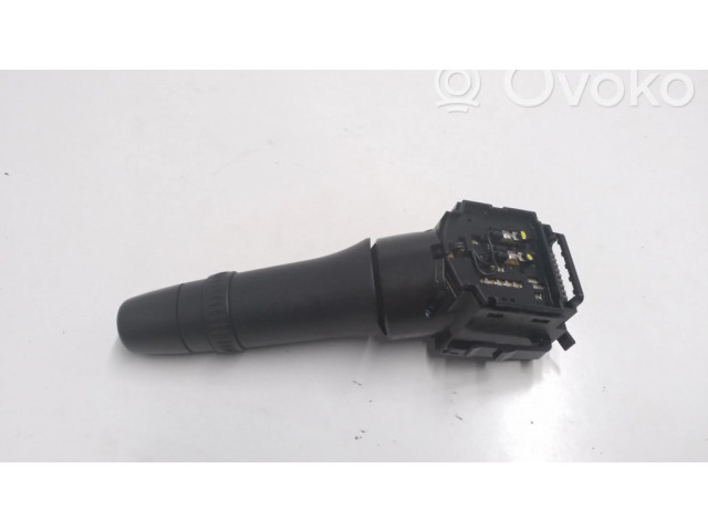 Ручка стеклоочистителей 17D714 Citroen C-Crosser