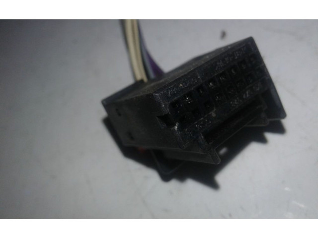 Зеркало электрическое правое Volkswagen Touran I 2003-2010 года