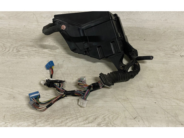 Pojistková skříňka Lexus GS 300 350 430 450H 2007