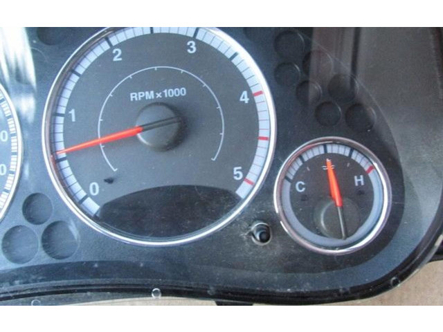 Панель приборов Jeep Cherokee III KJ