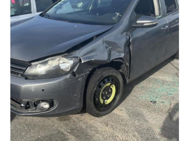 Панель приборов 5K0920871A Volkswagen Golf VI
