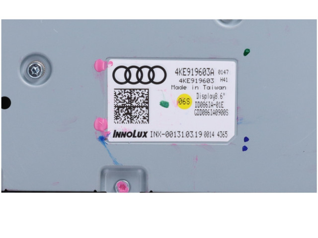 Экран/ дисплей / маленький экран 4KE919603A Audi e-tron