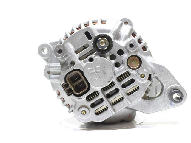 Генератор A002T03471, MD125569 Mitsubishi L200