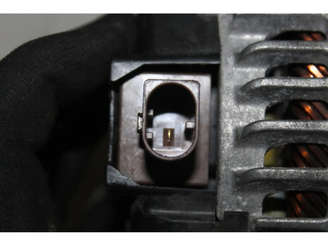 Генератор    Jeep Renegade      