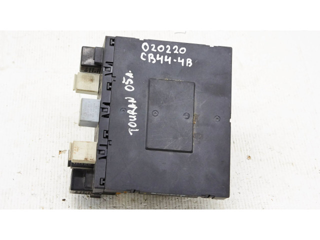 Блок комфорта 3c0937049d Volkswagen Jetta V