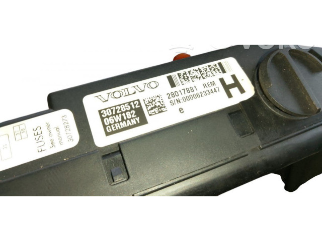 Блок предохранителей 30728512, 062182 Volvo XC90