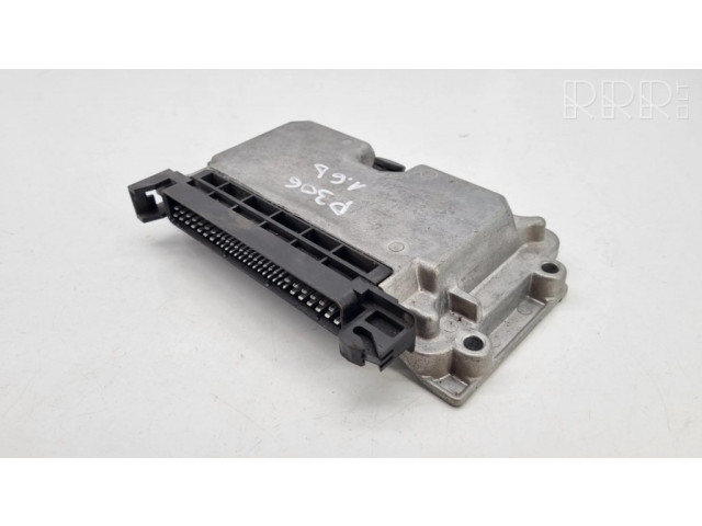 Блок управления двигателя 9630986780, 0261204717   Peugeot 306