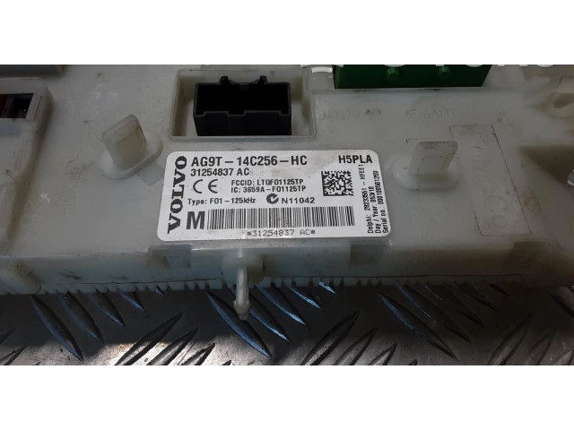 Блок комфорта AG9T14C256HC, 31254837AC   Volvo XC60   