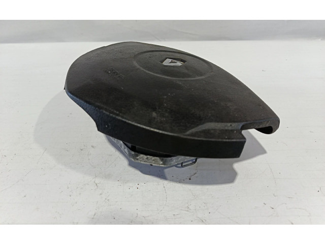 Подушка безопасности водителя 8200057780   Renault Clio II