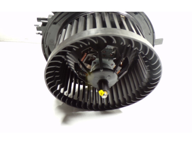 Вентилятор печки    3Q1819021C, 3Q1819021E   Cupra Leon