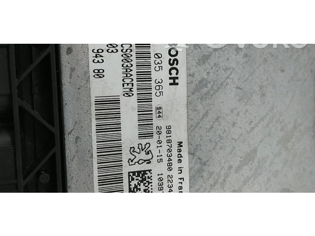 Блок управления двигателя 9832694380, 0281035365   Opel Combo E