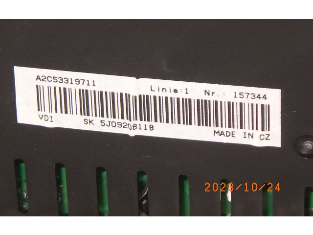 Панель приборов 5J0920811B Skoda Fabia Mk2 (5J)