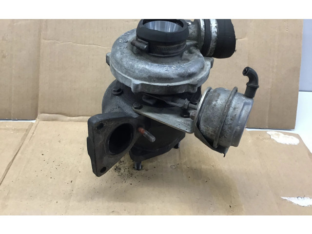 Турбина Volvo V70 8653122 для двигателя D5244T