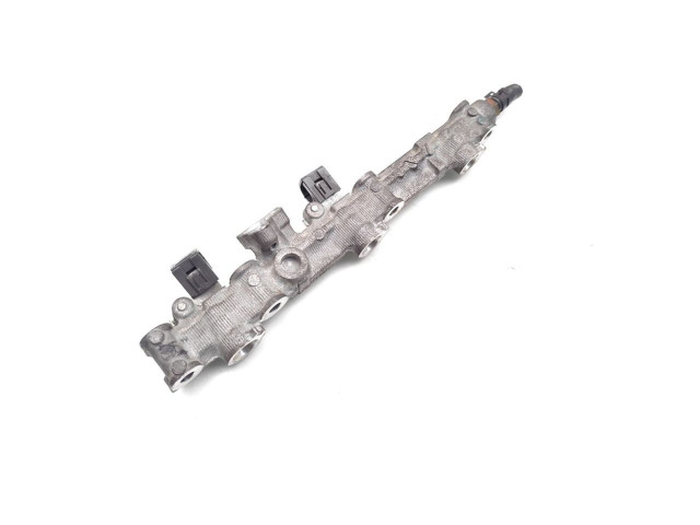 Топливная рампа Lexus IS 220D-250-350